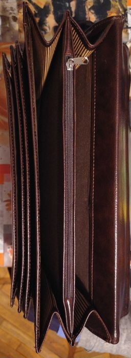 Портфель кожаный "Berk Promosyon"