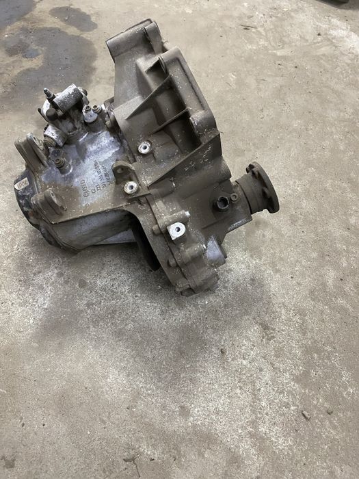 Коробка перемикання передач 02t 301 103 j VAG