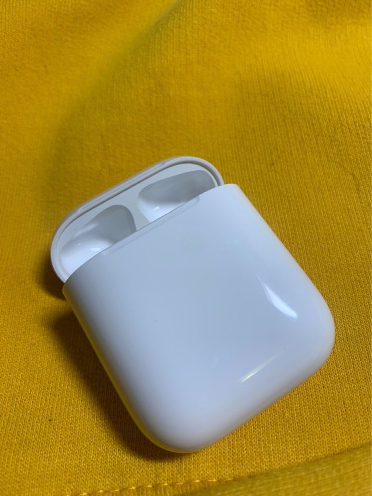 Original Case Airpods 2