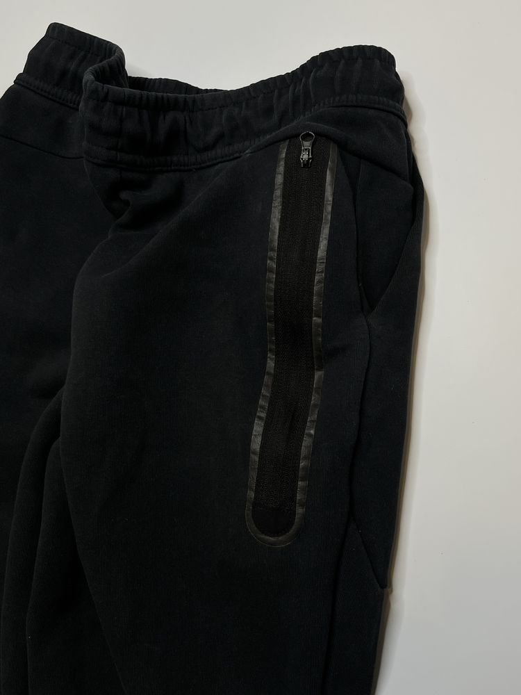 Штаны Nike Tech Fleece, размер XS, черные спортивные штаны Nike