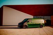 Volkswagen Transporter T6  AirRide Car Audio Tuning