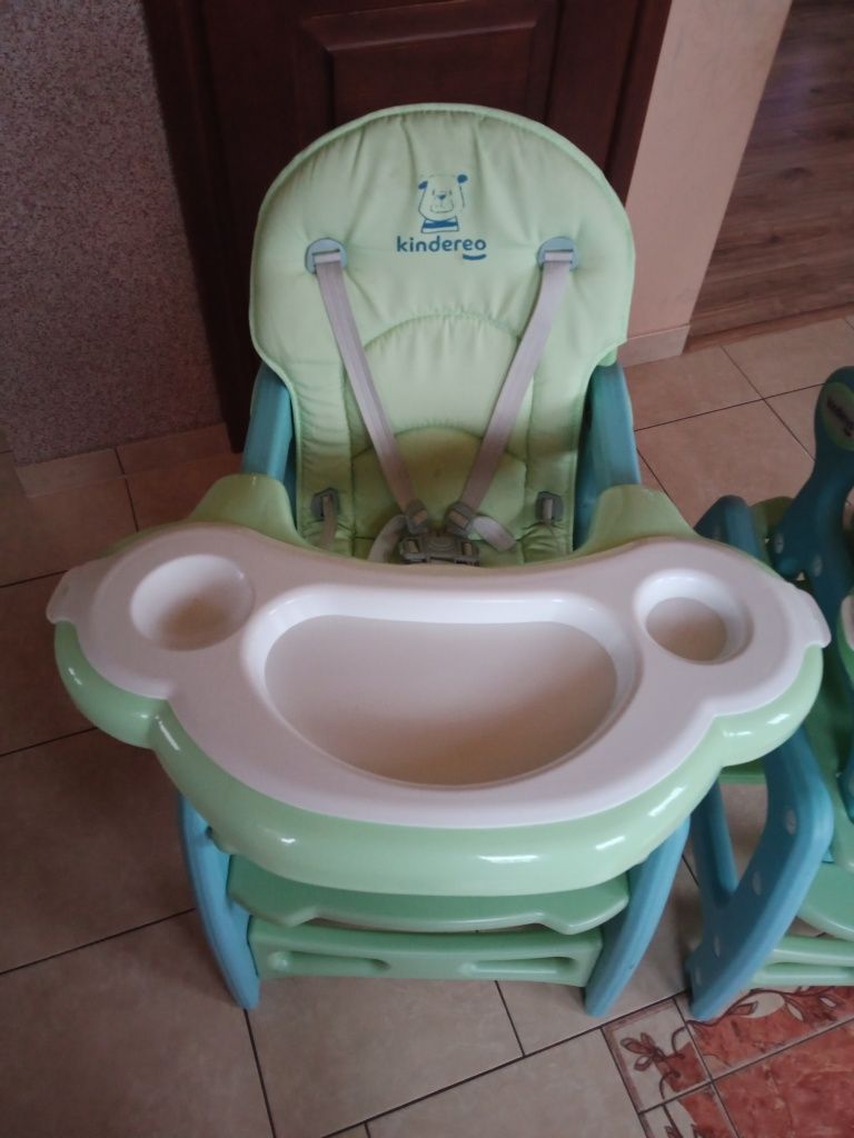 Krzesełko do karmienia dla bliźniaków