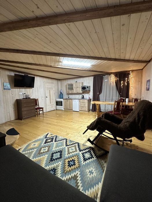 Проживання оренда котедж будинок Ворохта подобово, відпочинок Карпати