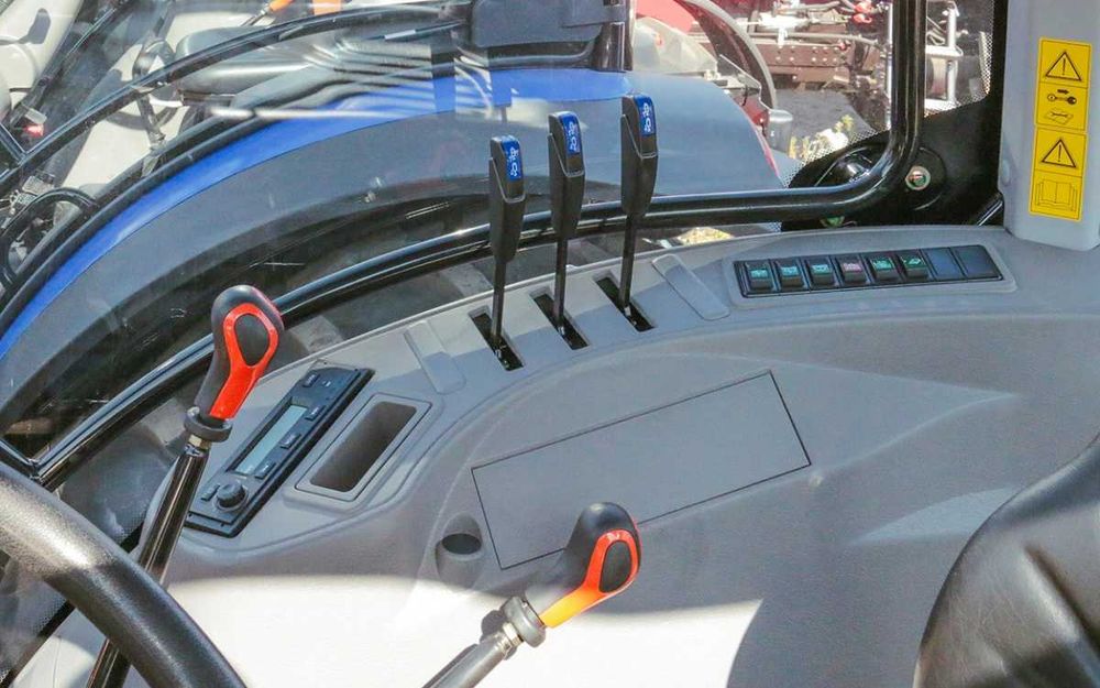 Трактор Lovol 1054 або інша модель від офіційного дилера