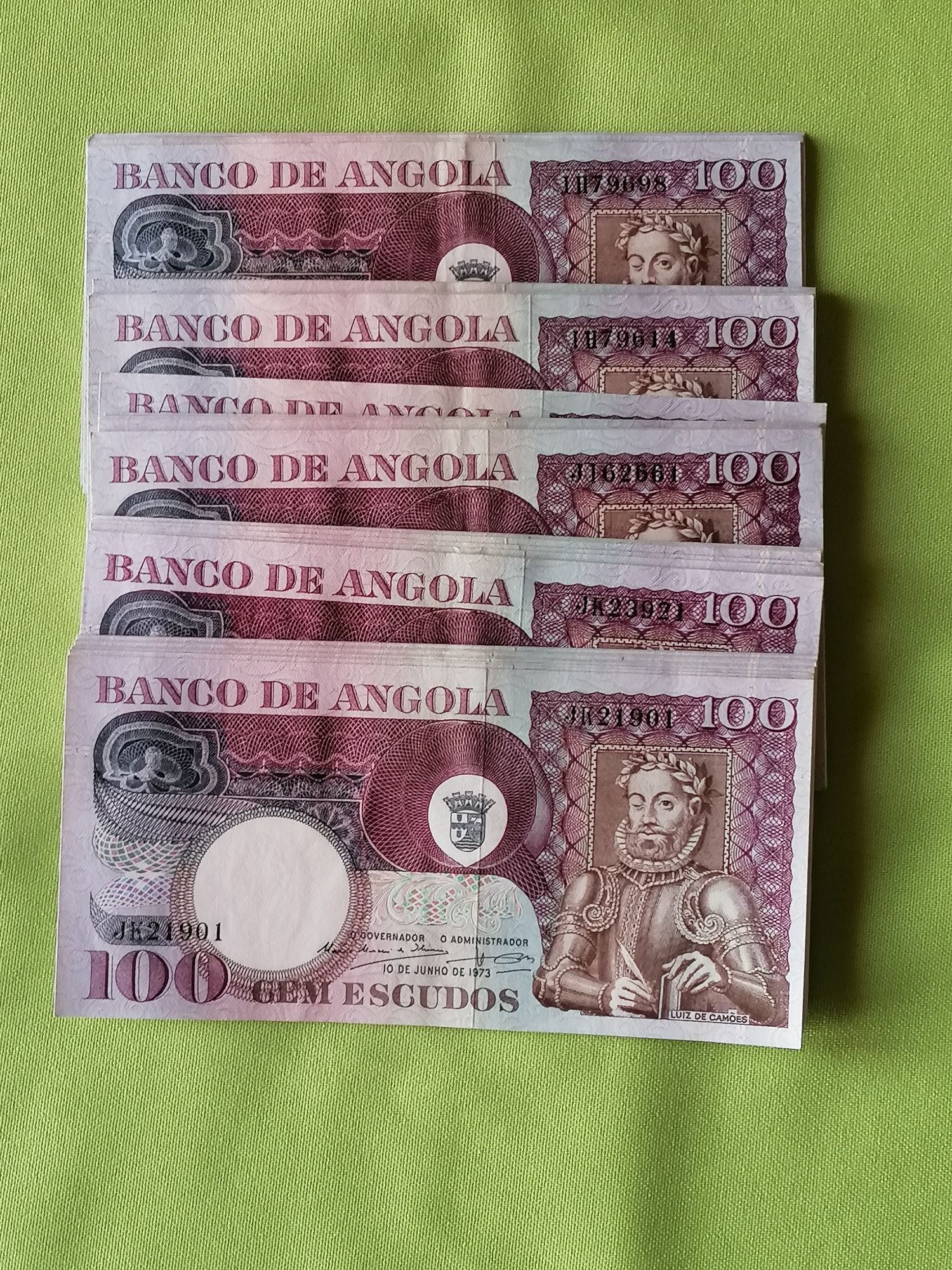 80 Notas de 100 Escudos - Angola