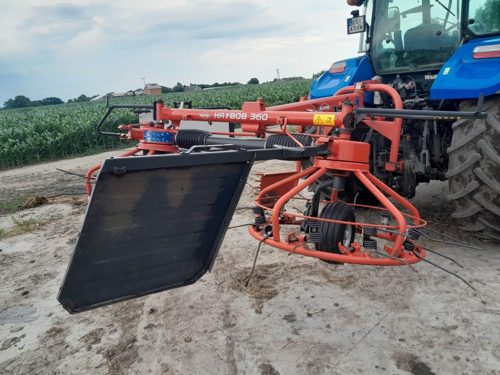Zgrabiarko-przetrzasarka kuhn haybob 360