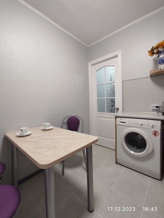 Сдам квартиру посуточно в начале Слобожанского(пр Правды)