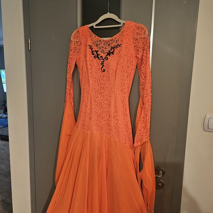 Sukienka do tańca towarzyskiego