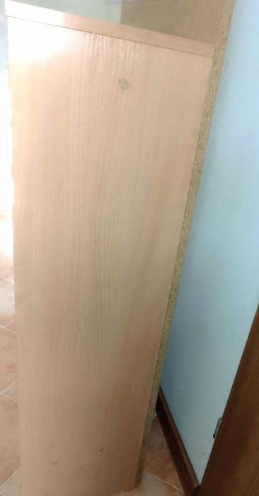 Regał  ekspozycyjny