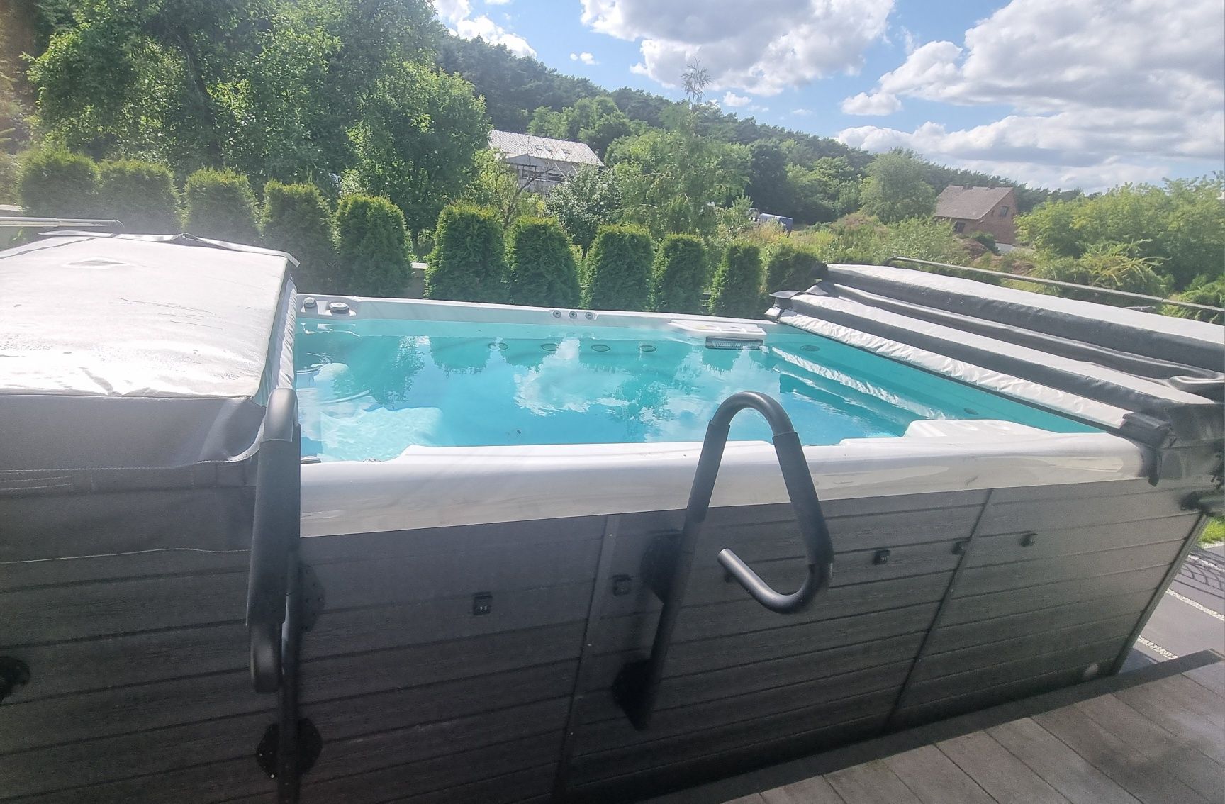 Sprzedam basen SPA z przeciwprądem Wellis Amazonas W-FLOW
Basen SwimSP