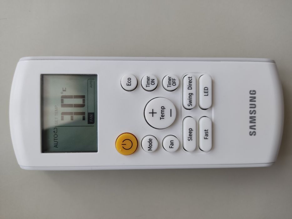 Пульт кондиціонера Samsung RG57B1/BGE