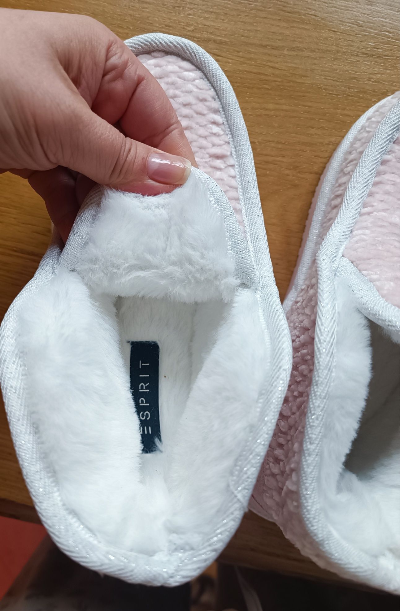Капці, теплі тапочки esprit 33 розмір, 20.5 см