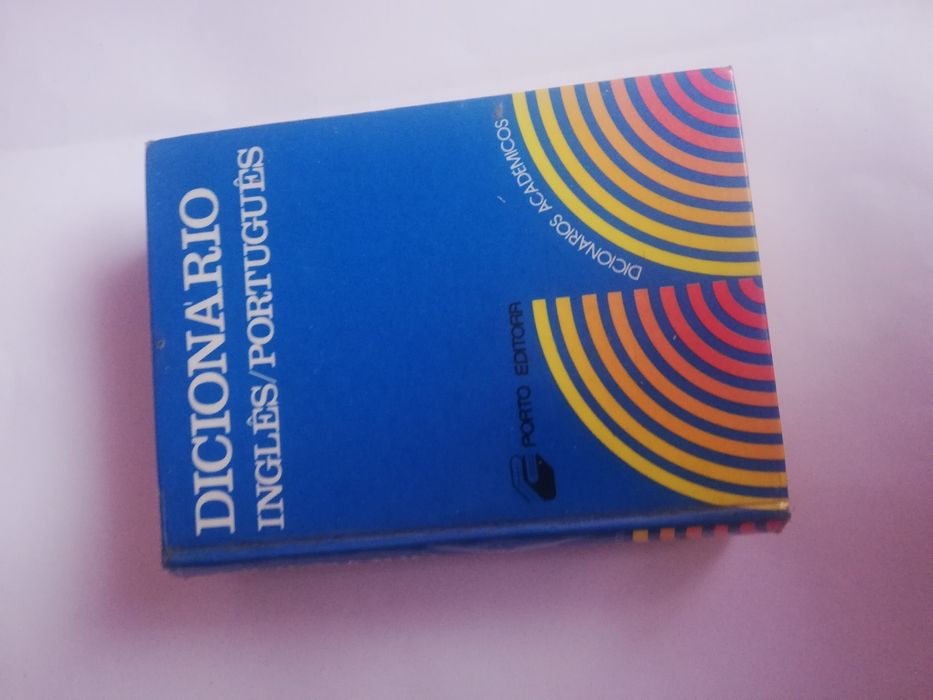 Dicionário de inglês - português (Porto editora)