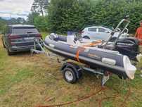 RIB razem z przyczepą Mercury  15HP