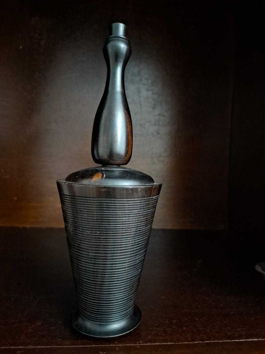 Peça decorativa de madeira