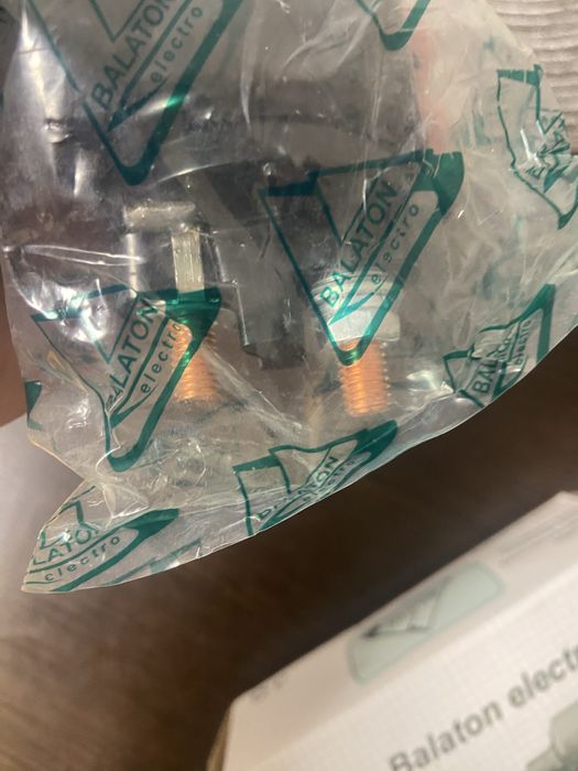 Продам втягивающее реле стартера ваз balaton