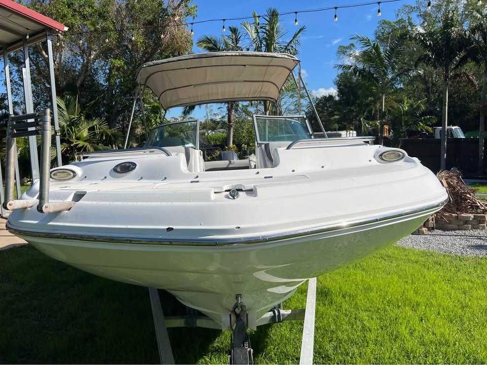 Motorówka Hurricane 22’ z 18r • Yamaha 150KM • Z przyczepą • Floryda