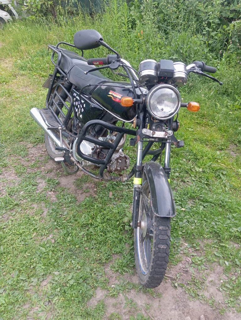Продам мотоцикл Spark SP125-2W