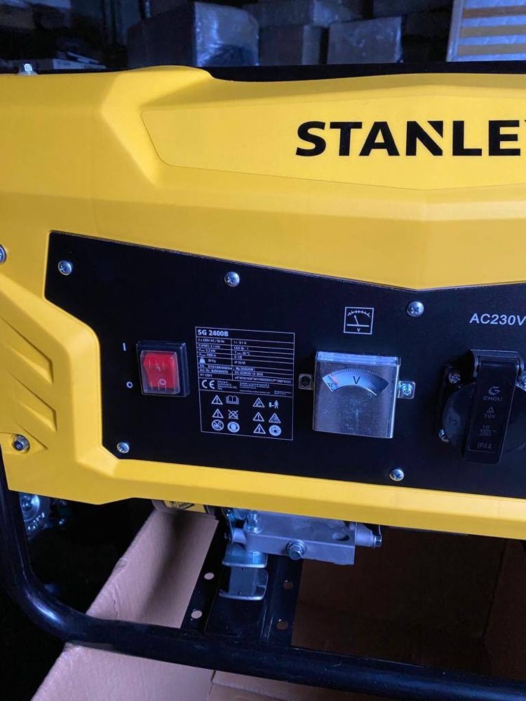 Бензиновий генератор Stanley SG 2400 Basic Новый