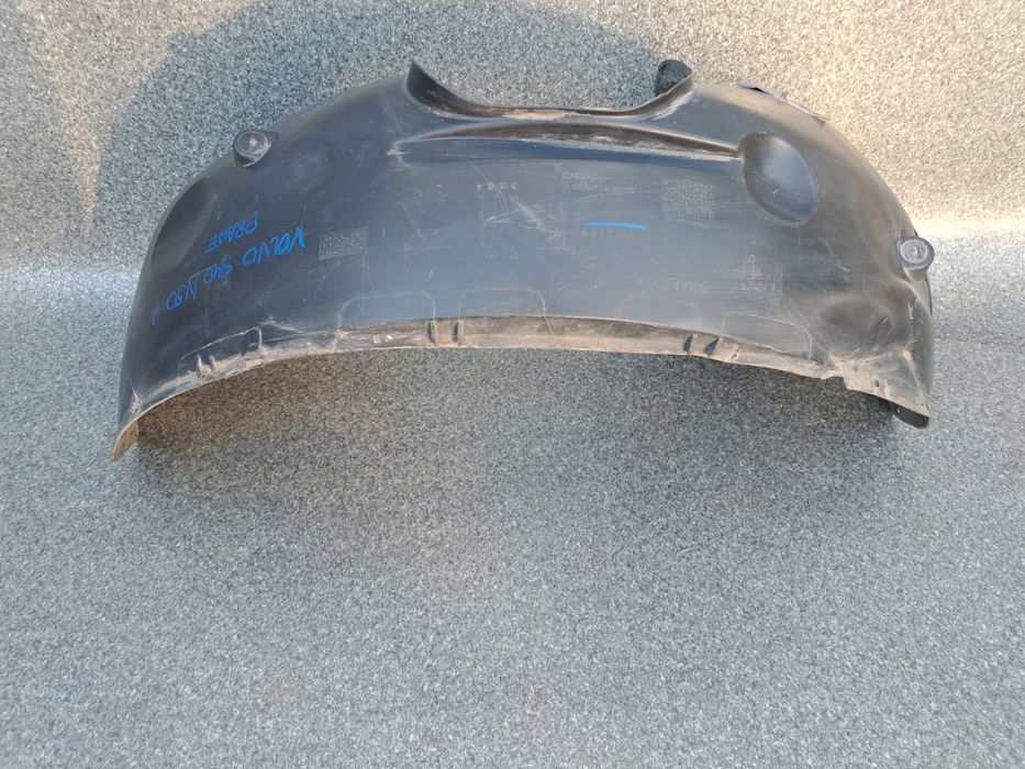 *Volvo S40 V50 04-12 nadkole prawy przód Oryginał Bardzo ładne