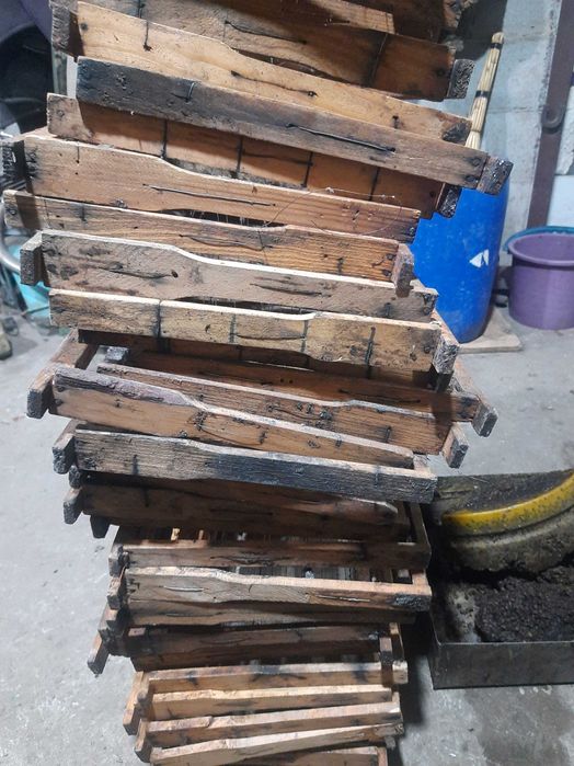 Рамки в ульи, бу 300, с расширителями гофмана