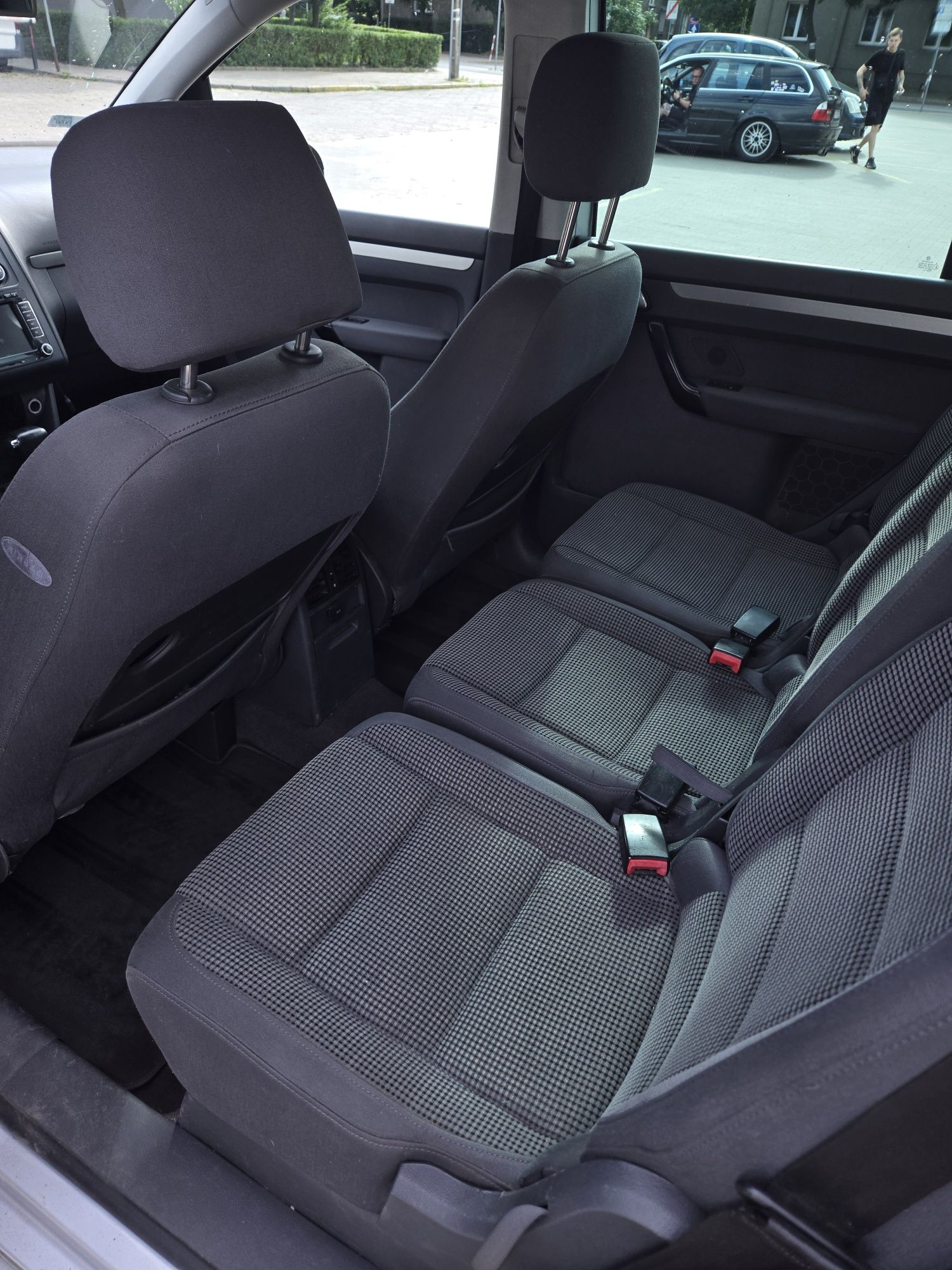 Vw touran automat 2.0 tdi 7 osobowy