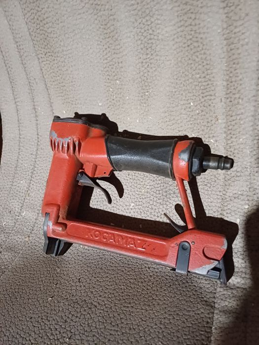 Пневмостеплер...