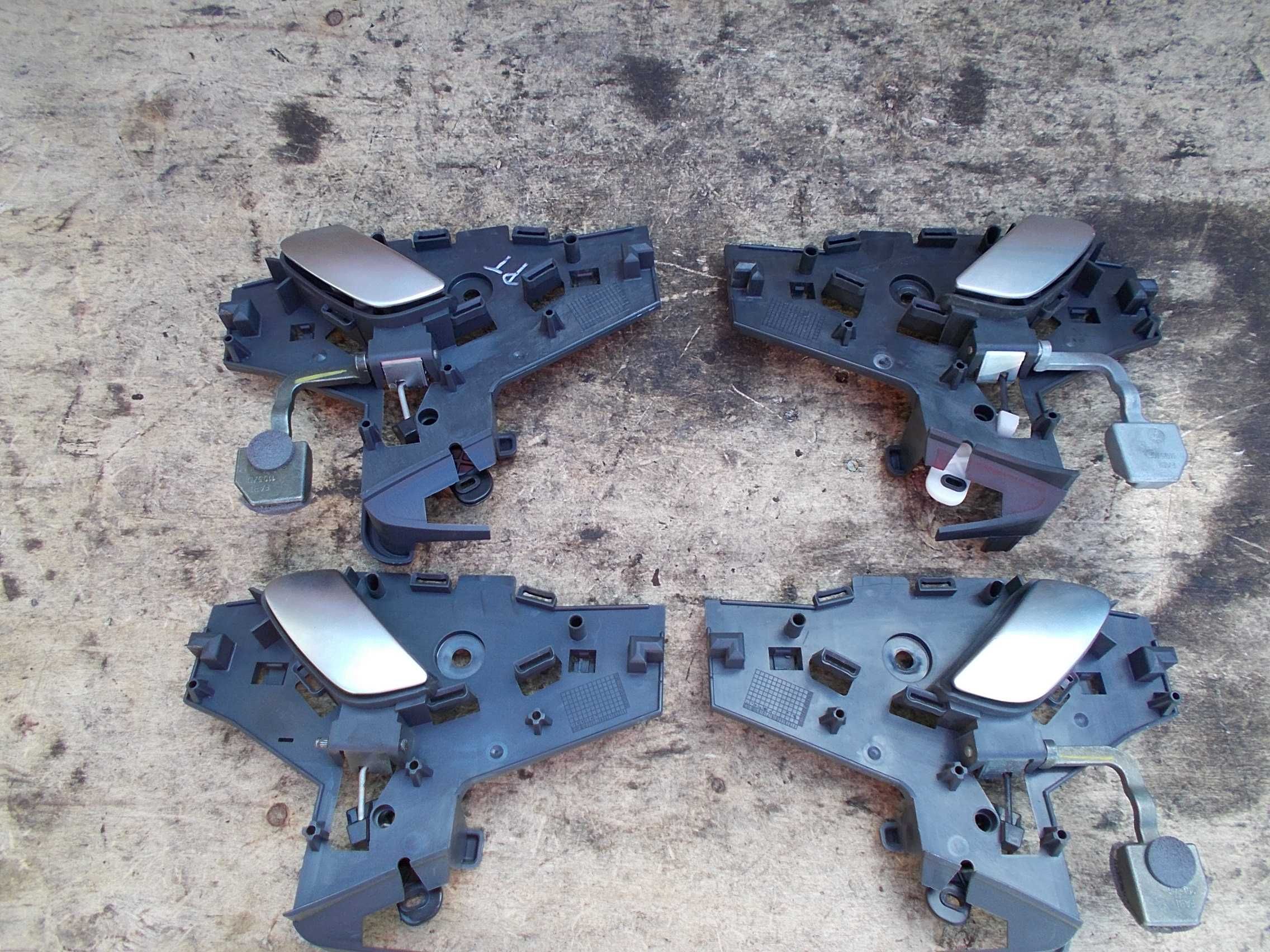 citroen C5 2.0 hdi 01r klamka wewnętrzna lewa prawa przód tył