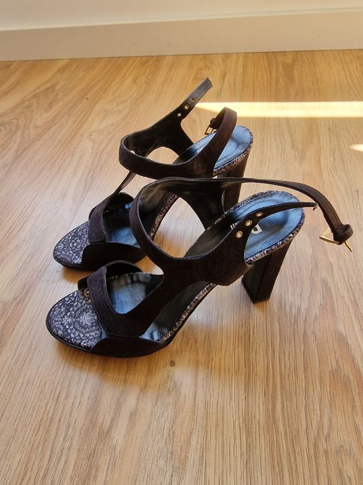 Sandálias Pretas Desigual 39 (novas)
