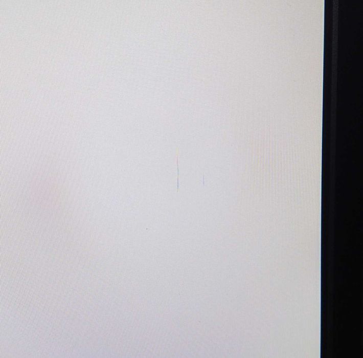 Продам б\у монитор Philips 243V5L