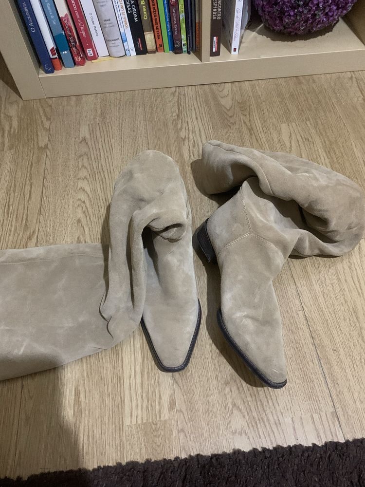 Botas Zara Camurça