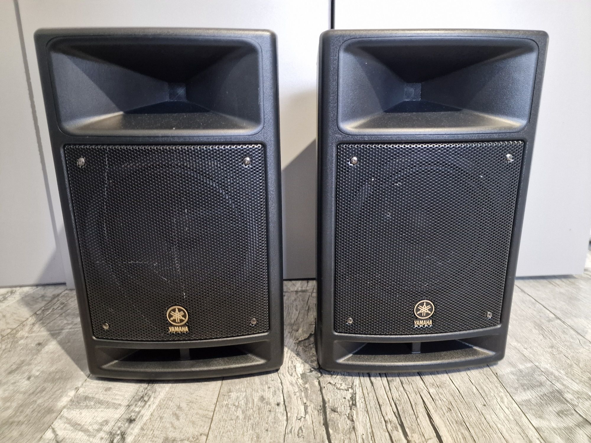 Yamaha Stagepas 300 Kolumny glośniki estradowe przenośne powermixer