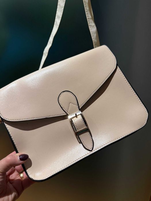 Beżowa torebka na ramię, listonoszka, ekoskóra, nowa