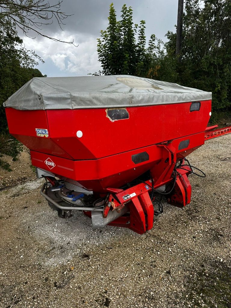 Kuhn  Axis  40.1