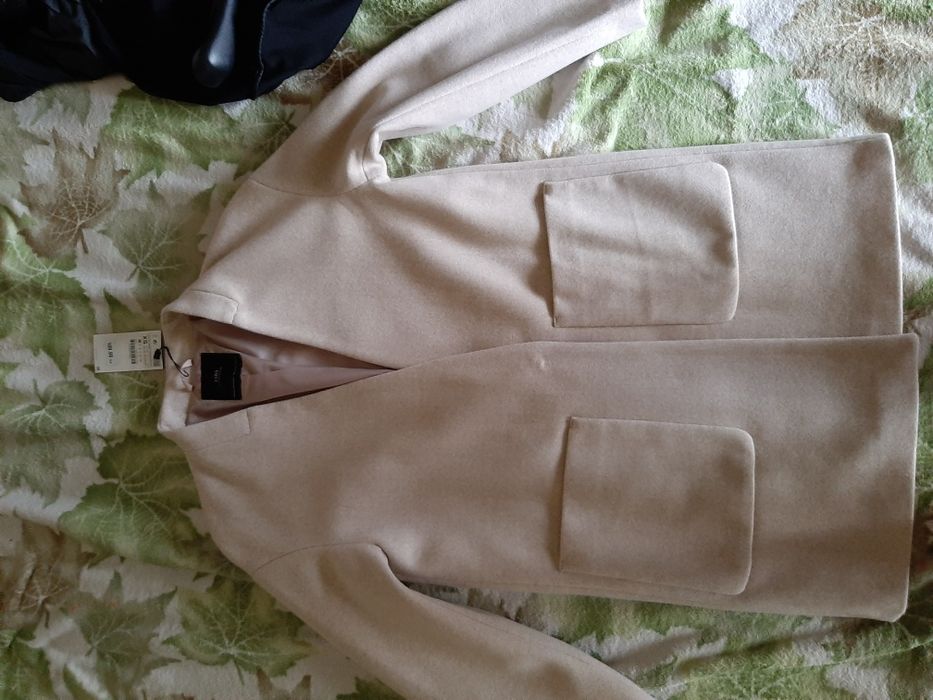 Стильное пальто Zara