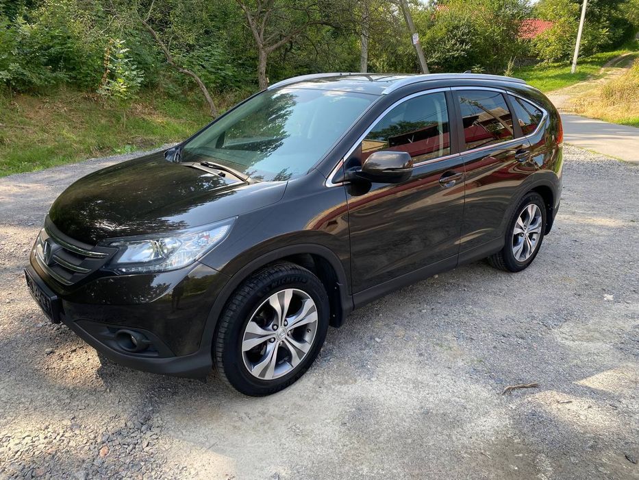 Продам Honda CR-V в гарній комплектації