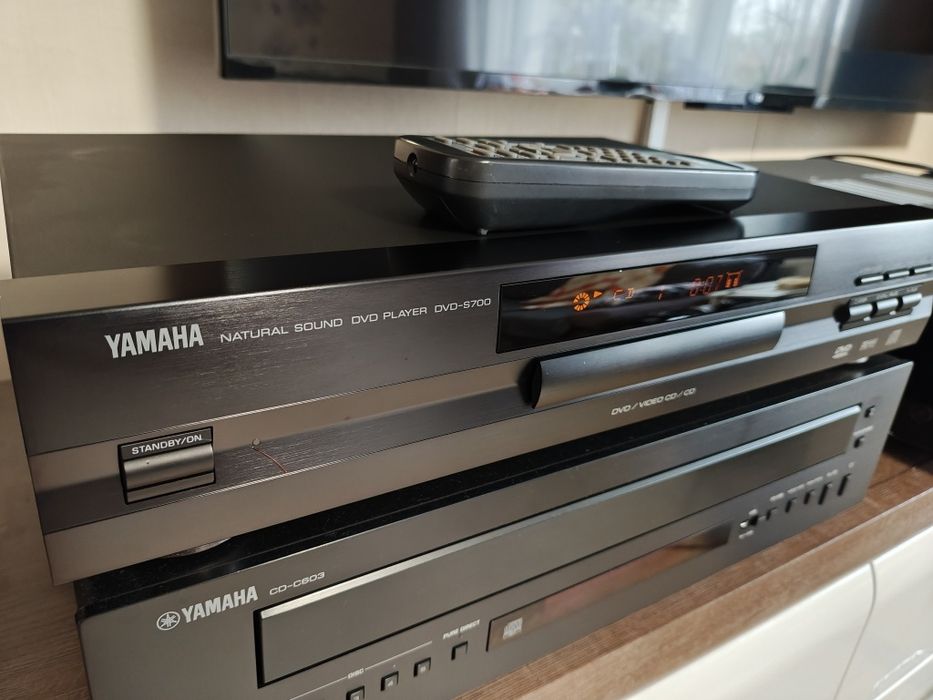 Odtwarzacz DVD,CD Yamaha DVD-S700 Made in Japan wysoki model top
