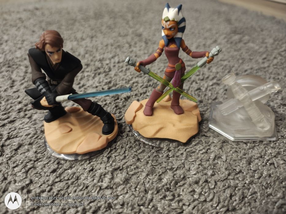 Disney Infiniti 3.0 gra + platforma z figurkami Star Wars