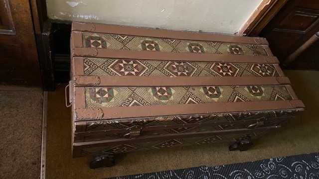 Arca Muito Antiga Lindissima