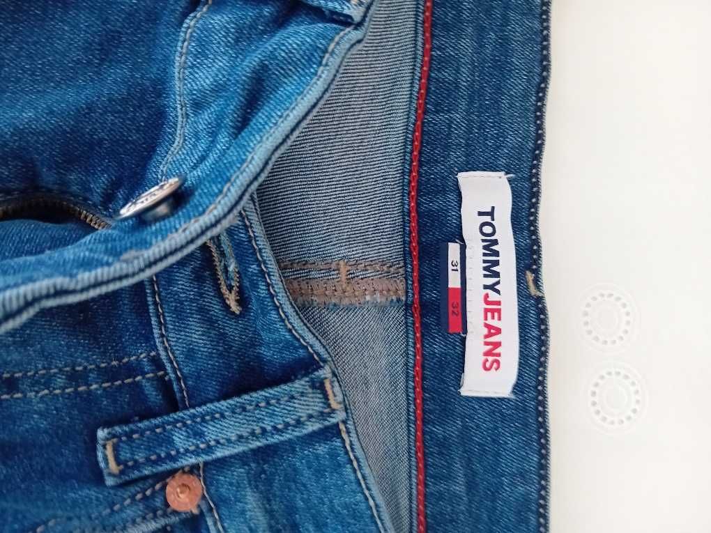 Jeans Tommy como novos