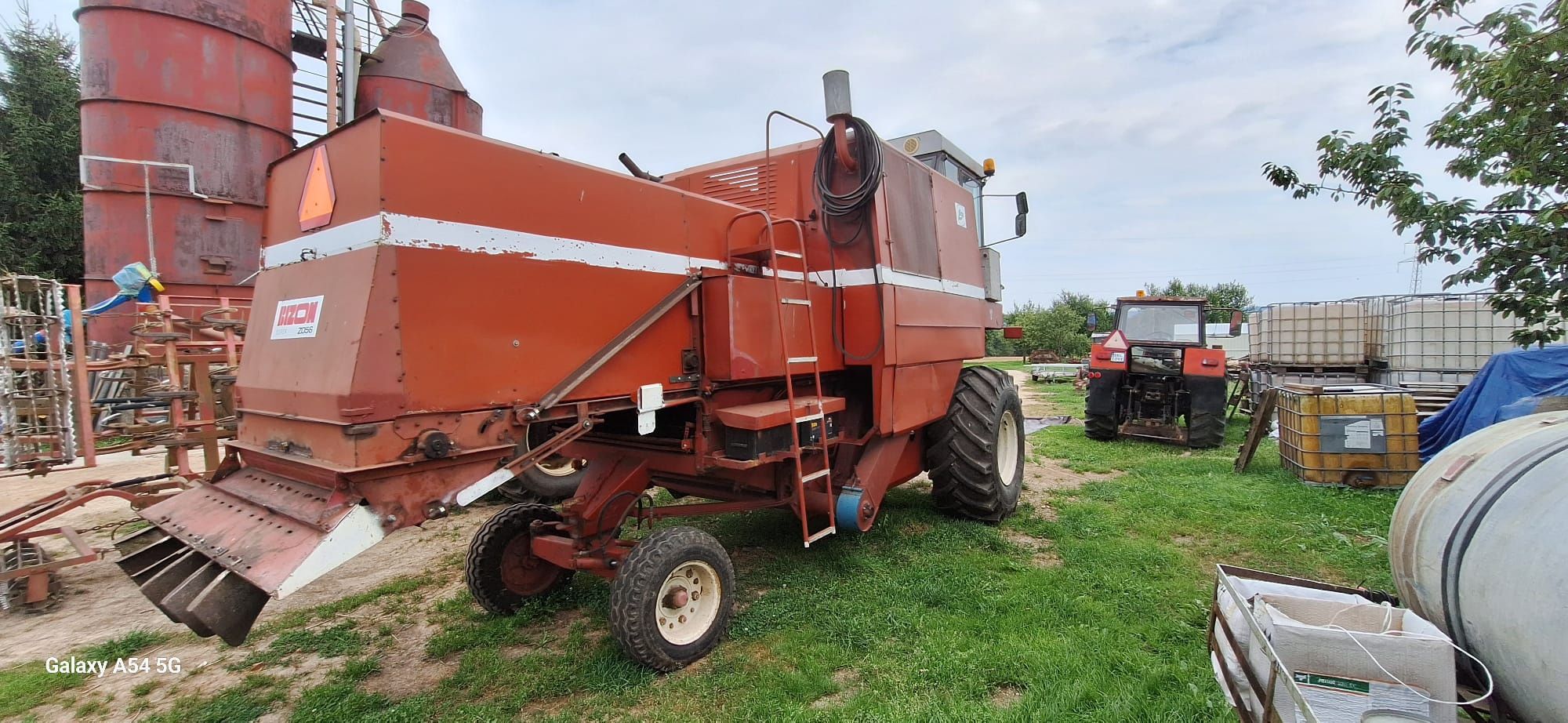 Kombajn Bizon Z 056