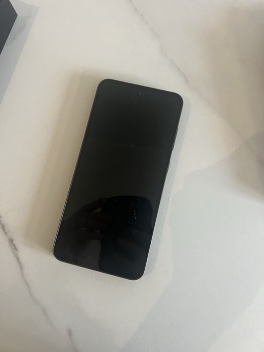 Samsung FE S24 Nowy, nie uzywany