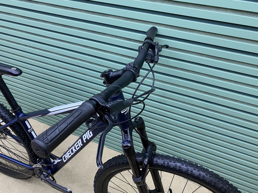 Акція Гірський S 29 велосипед Checker Pig TrailPig Rock Shox Judy Air
