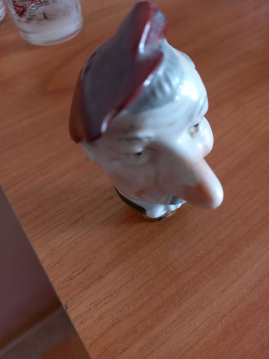 Пробка Наливайка Голова в кепке"Художник" Фарфор Германия,Харьков