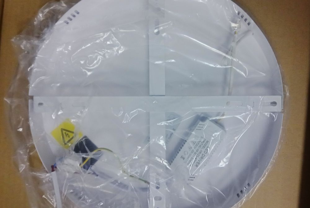 Потолочный светильник LED driver 220V 28W