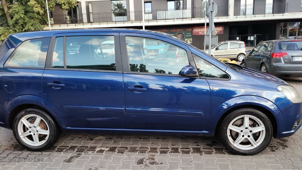 Zafira w bardzo zadbanym stanie. 1.9 cdti 150 KM
