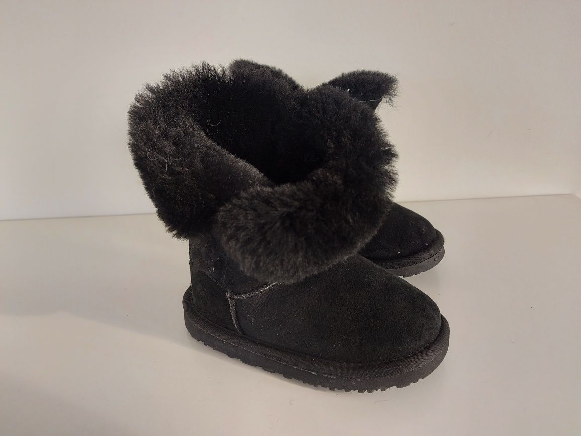 Buty dziecięce zimowe UGG Australia w rozmiarze 27