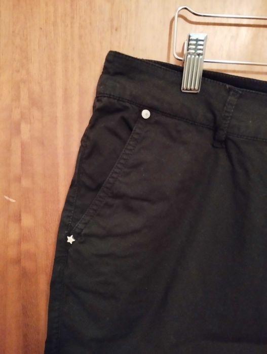 Calções Elena Mirò - em muito bom estado