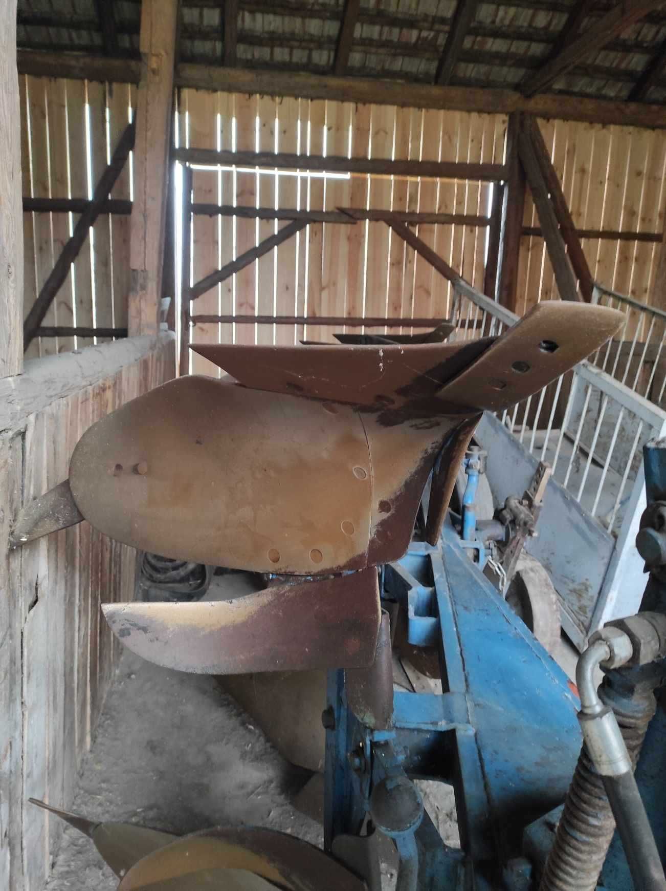 Pług Rabewerk 3 skiby