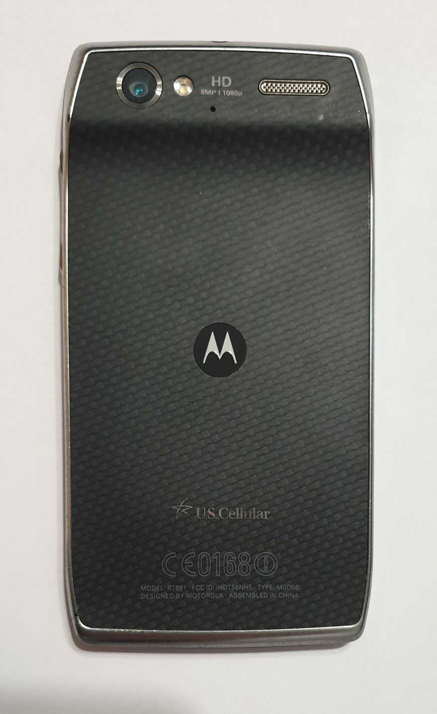 Motorola Electrify 2 XT881 — тонкий стильний дизайн - всього 8 мм